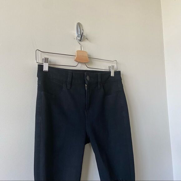 American Eagle-Hi Rise Black Distressed Jeggings (Size:6) - Picture 4 of 12